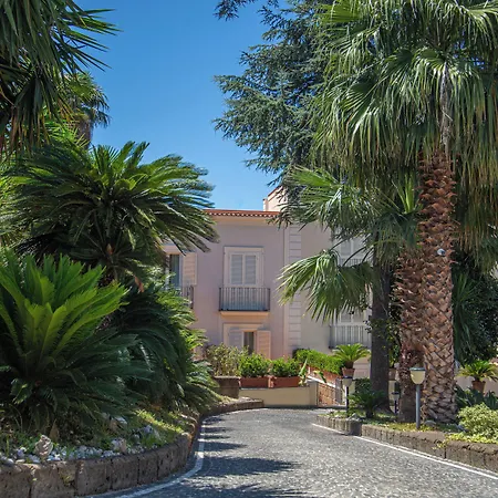 Vendégház Forever Luxury 4*